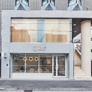 Tora Asakusa 호스텔